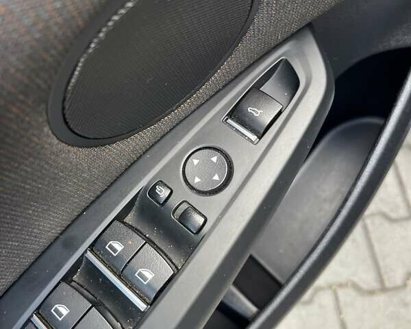 Черный БМВ Х3, объемом двигателя 2 л и пробегом 142 тыс. км за 24500 $, фото 22 на Automoto.ua