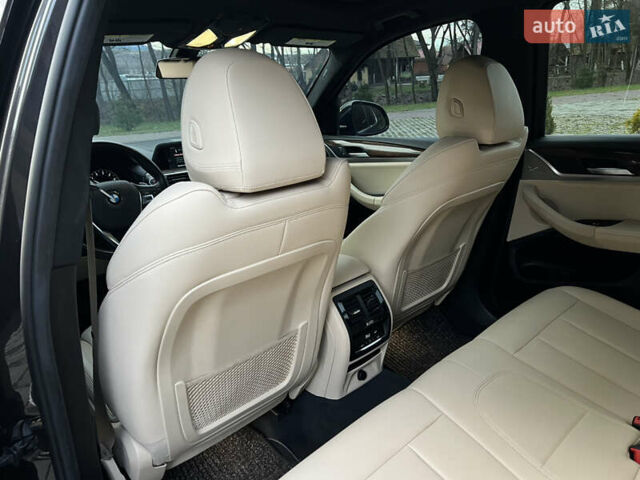 Черный БМВ Х3, объемом двигателя 2 л и пробегом 148 тыс. км за 23500 $, фото 40 на Automoto.ua