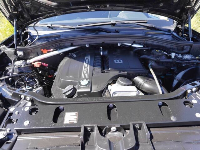 Чорний БМВ Х3, об'ємом двигуна 3 л та пробігом 50 тис. км за 7000 $, фото 13 на Automoto.ua