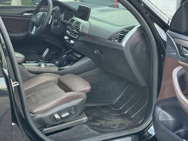 Черный БМВ Х3, объемом двигателя 2 л и пробегом 135 тыс. км за 22400 $, фото 13 на Automoto.ua