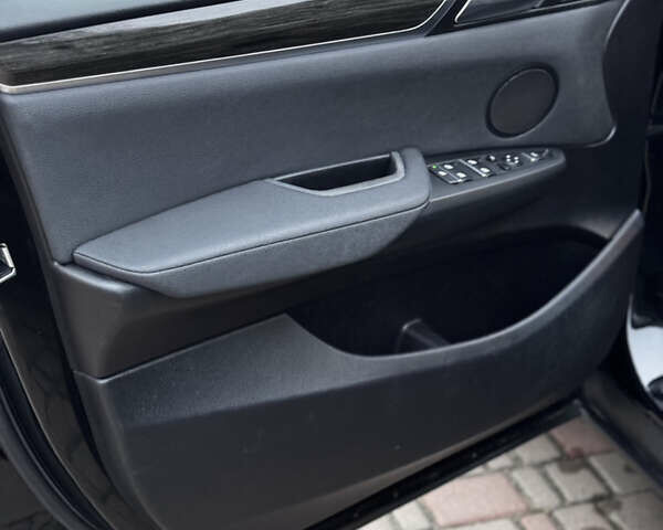 Черный БМВ Х3, объемом двигателя 2 л и пробегом 164 тыс. км за 15400 $, фото 18 на Automoto.ua