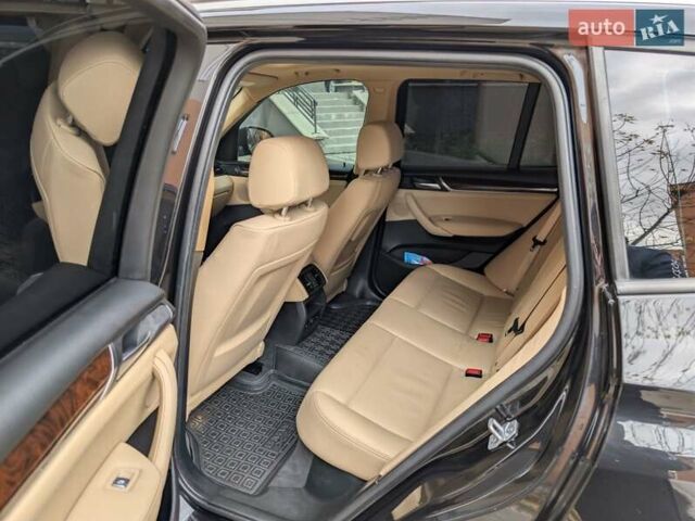 Черный БМВ Х3, объемом двигателя 2 л и пробегом 125 тыс. км за 19000 $, фото 32 на Automoto.ua
