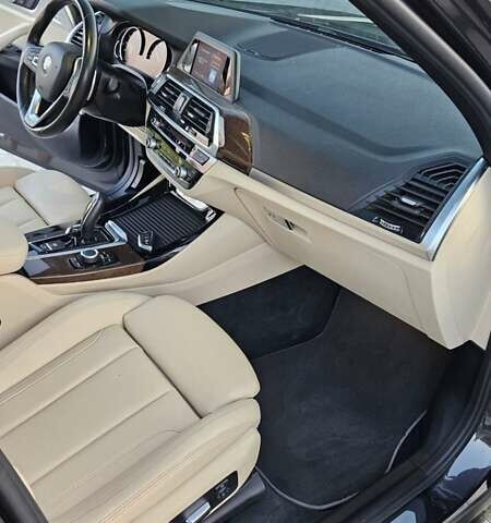 Черный БМВ Х3, объемом двигателя 2 л и пробегом 145 тыс. км за 23900 $, фото 18 на Automoto.ua