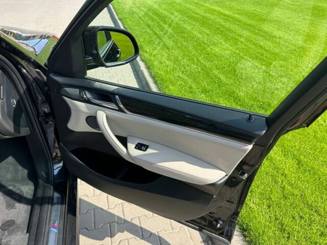 Чорний БМВ Х3, об'ємом двигуна 2 л та пробігом 260 тис. км за 23500 $, фото 10 на Automoto.ua