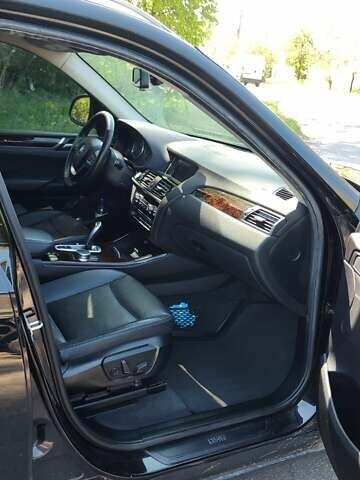 Черный БМВ Х3, объемом двигателя 2 л и пробегом 180 тыс. км за 16400 $, фото 16 на Automoto.ua