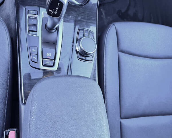 Черный БМВ Х3, объемом двигателя 2 л и пробегом 65 тыс. км за 18950 $, фото 12 на Automoto.ua