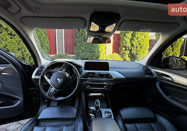 Черный БМВ Х3, объемом двигателя 2 л и пробегом 150 тыс. км за 33500 $, фото 10 на Automoto.ua