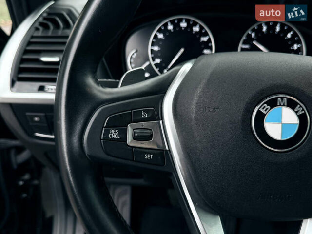 Черный БМВ Х3, объемом двигателя 2 л и пробегом 73 тыс. км за 25500 $, фото 19 на Automoto.ua