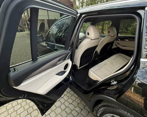 Черный БМВ Х3, объемом двигателя 2 л и пробегом 170 тыс. км за 24500 $, фото 13 на Automoto.ua