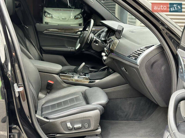 Черный БМВ Х3, объемом двигателя 3 л и пробегом 194 тыс. км за 28000 $, фото 4 на Automoto.ua