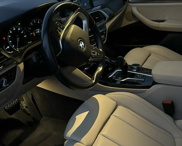 БМВ Х3 2018 в Виннице на Automoto.ua Черный БМВ Х3, объемом двигателя 2 л и пробегом 162 тыс. км за 25400 $, фото 15 на Automoto.ua