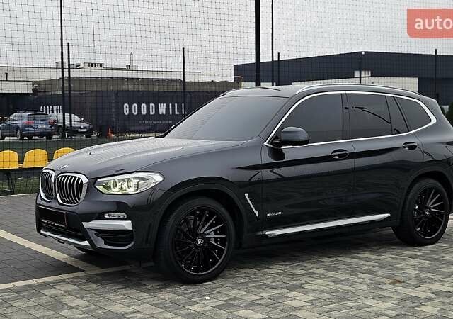 Черный БМВ Х3, объемом двигателя 2 л и пробегом 220 тыс. км за 23499 $, фото 8 на Automoto.ua