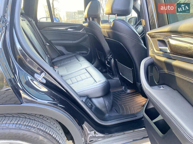 Черный БМВ Х3, объемом двигателя 2 л и пробегом 105 тыс. км за 29500 $, фото 11 на Automoto.ua