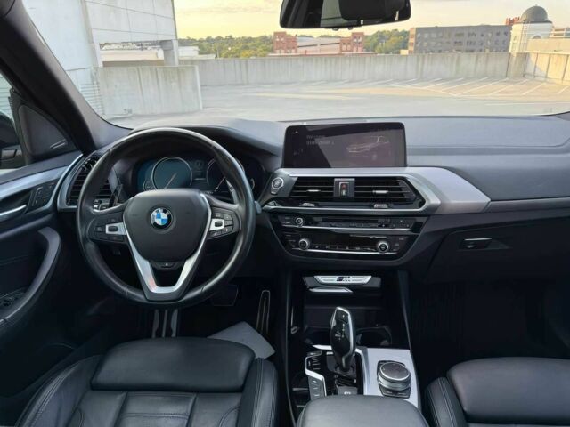 Черный БМВ Х3, объемом двигателя 3 л и пробегом 41 тыс. км за 12500 $, фото 12 на Automoto.ua