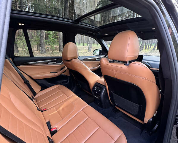 Чорний БМВ Х3, об'ємом двигуна 2 л та пробігом 89 тис. км за 30000 $, фото 12 на Automoto.ua