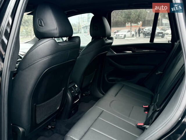 Черный БМВ Х3, объемом двигателя 2 л и пробегом 73 тыс. км за 25500 $, фото 39 на Automoto.ua