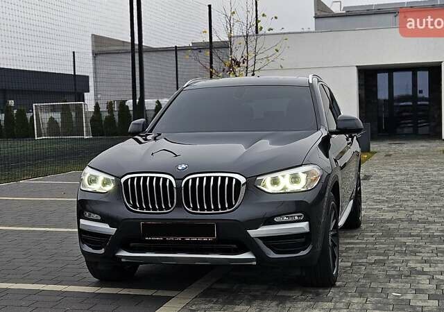 Черный БМВ Х3, объемом двигателя 2 л и пробегом 220 тыс. км за 23499 $, фото 5 на Automoto.ua
