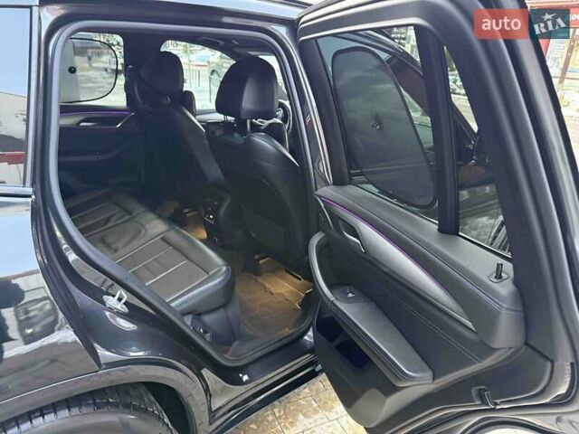 Черный БМВ Х3, объемом двигателя 2 л и пробегом 77 тыс. км за 31400 $, фото 44 на Automoto.ua