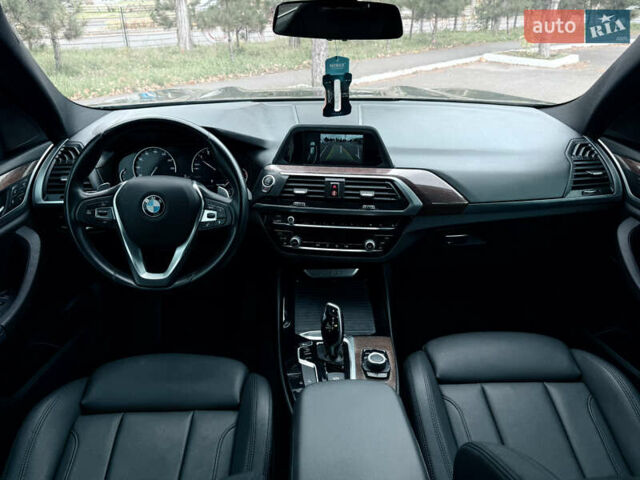 Черный БМВ Х3, объемом двигателя 2 л и пробегом 73 тыс. км за 25500 $, фото 31 на Automoto.ua