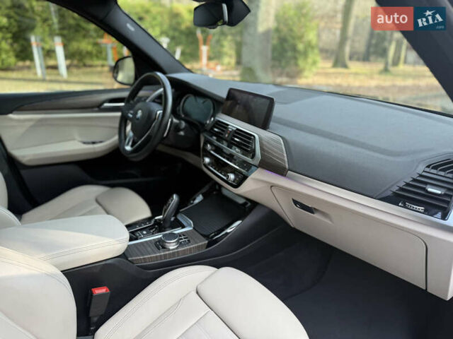 Черный БМВ Х3, объемом двигателя 2 л и пробегом 170 тыс. км за 24500 $, фото 21 на Automoto.ua