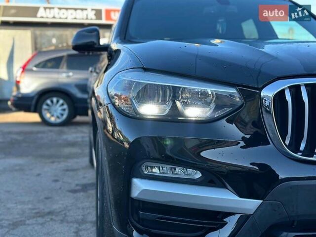 Черный БМВ Х3, объемом двигателя 2 л и пробегом 142 тыс. км за 22990 $, фото 3 на Automoto.ua