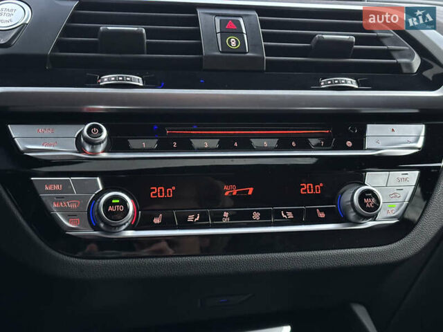 Чорний БМВ Х3, об'ємом двигуна 3 л та пробігом 155 тис. км за 38999 $, фото 31 на Automoto.ua