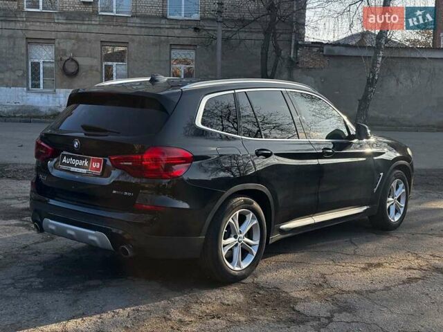Чорний БМВ Х3, об'ємом двигуна 2 л та пробігом 160 тис. км за 27990 $, фото 4 на Automoto.ua