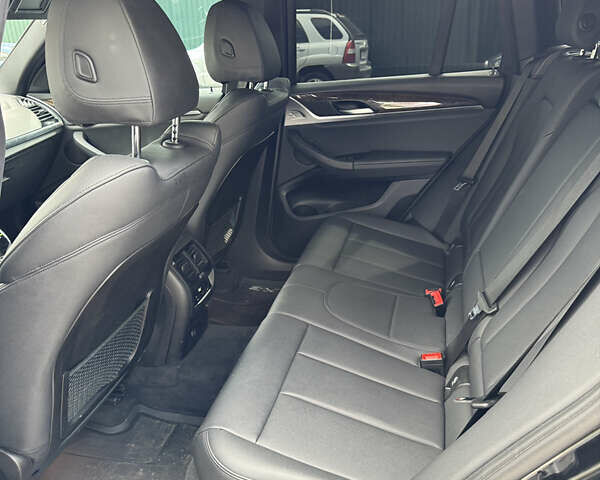 Чорний БМВ Х3, об'ємом двигуна 2 л та пробігом 110 тис. км за 31000 $, фото 8 на Automoto.ua