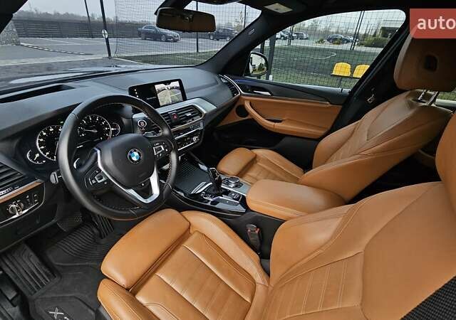 Черный БМВ Х3, объемом двигателя 2 л и пробегом 220 тыс. км за 23499 $, фото 48 на Automoto.ua