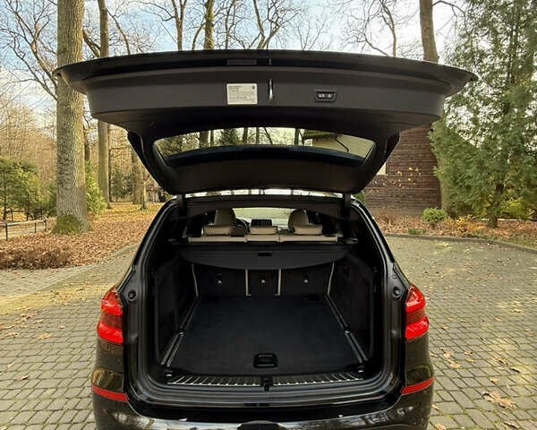 Черный БМВ Х3, объемом двигателя 2 л и пробегом 170 тыс. км за 24500 $, фото 18 на Automoto.ua