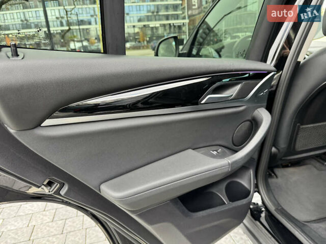 Чорний БМВ Х3, об'ємом двигуна 2 л та пробігом 117 тис. км за 26500 $, фото 32 на Automoto.ua