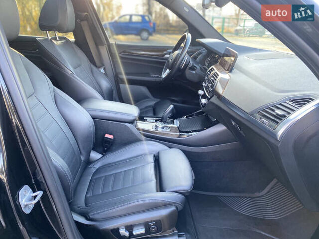 Черный БМВ Х3, объемом двигателя 2 л и пробегом 105 тыс. км за 29500 $, фото 9 на Automoto.ua