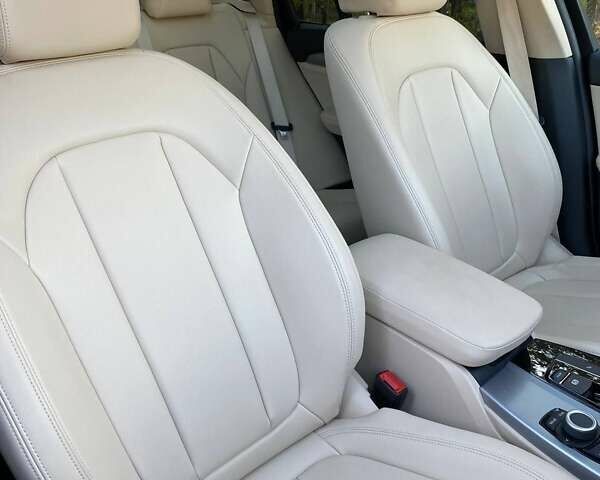 Черный БМВ Х3, объемом двигателя 1.6 л и пробегом 89 тыс. км за 27100 $, фото 17 на Automoto.ua