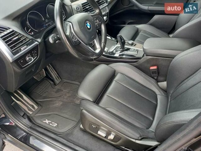 Черный БМВ Х3, объемом двигателя 2 л и пробегом 177 тыс. км за 23800 $, фото 21 на Automoto.ua