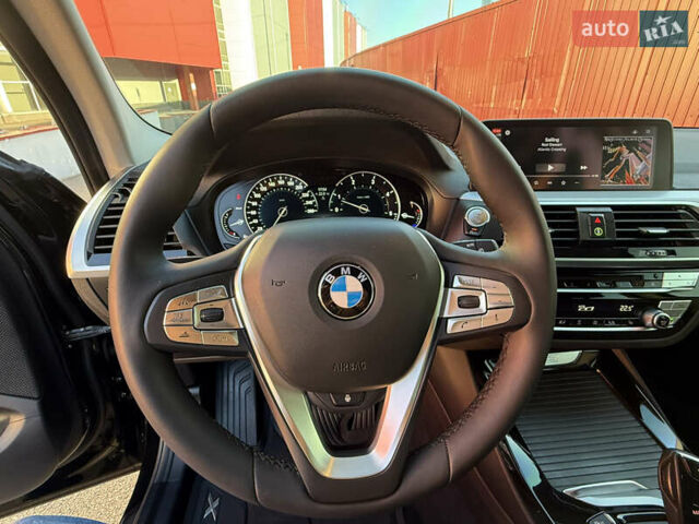 Черный БМВ Х3, объемом двигателя 2 л и пробегом 186 тыс. км за 32999 $, фото 53 на Automoto.ua