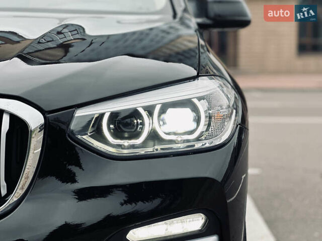 Черный БМВ Х3, объемом двигателя 1.6 л и пробегом 109 тыс. км за 28000 $, фото 6 на Automoto.ua