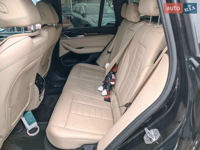 Черный БМВ Х3, объемом двигателя 2 л и пробегом 160 тыс. км за 26490 $, фото 11 на Automoto.ua