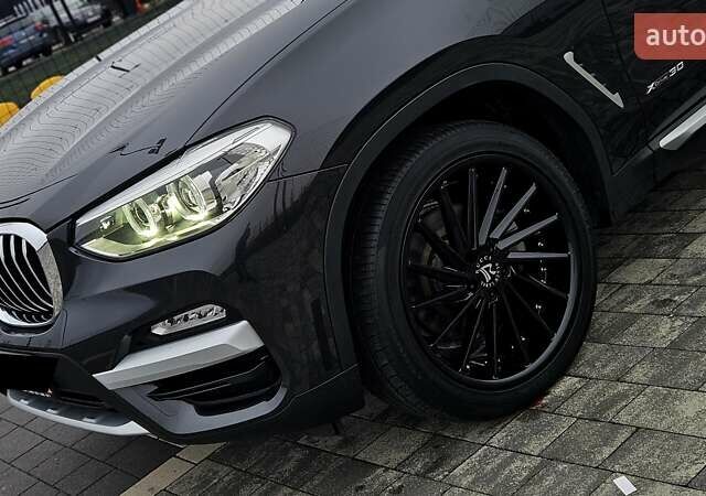 Черный БМВ Х3, объемом двигателя 2 л и пробегом 220 тыс. км за 23499 $, фото 10 на Automoto.ua