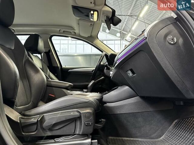 Чорний БМВ Х3, об'ємом двигуна 2 л та пробігом 66 тис. км за 34500 $, фото 37 на Automoto.ua