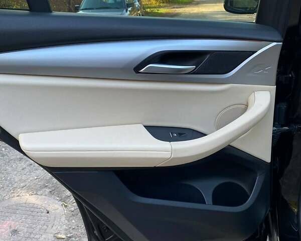 Черный БМВ Х3, объемом двигателя 1.6 л и пробегом 89 тыс. км за 27100 $, фото 26 на Automoto.ua