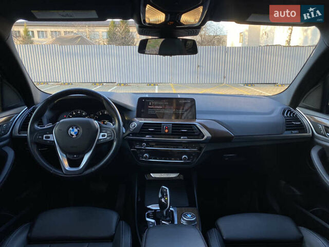 Черный БМВ Х3, объемом двигателя 2 л и пробегом 105 тыс. км за 29500 $, фото 17 на Automoto.ua