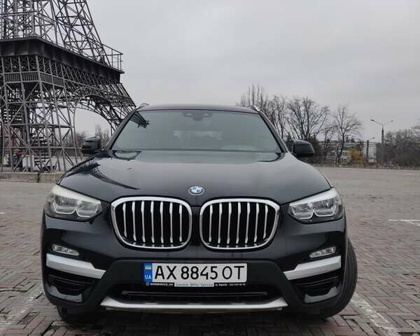 Черный БМВ Х3, объемом двигателя 2 л и пробегом 150 тыс. км за 27999 $, фото 7 на Automoto.ua