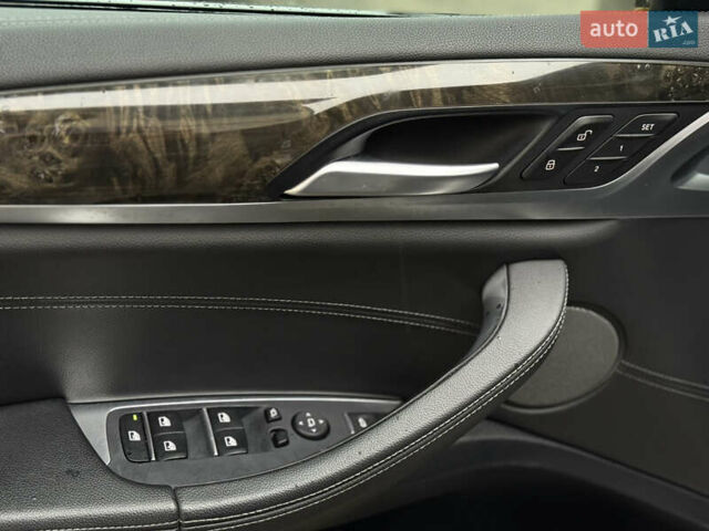 Черный БМВ Х3, объемом двигателя 3 л и пробегом 90 тыс. км за 34900 $, фото 29 на Automoto.ua