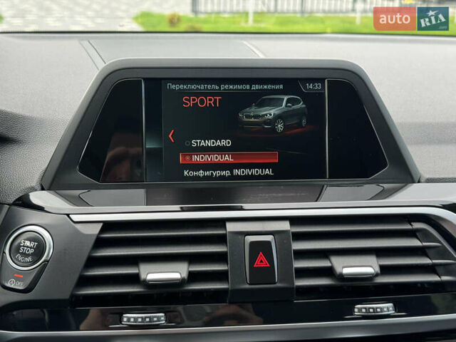 Чорний БМВ Х3, об'ємом двигуна 2 л та пробігом 117 тис. км за 26500 $, фото 65 на Automoto.ua