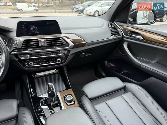 Черный БМВ Х3, объемом двигателя 2 л и пробегом 147 тыс. км за 27399 $, фото 7 на Automoto.ua