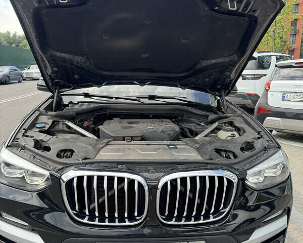 Чорний БМВ Х3, об'ємом двигуна 2 л та пробігом 110 тис. км за 31000 $, фото 5 на Automoto.ua