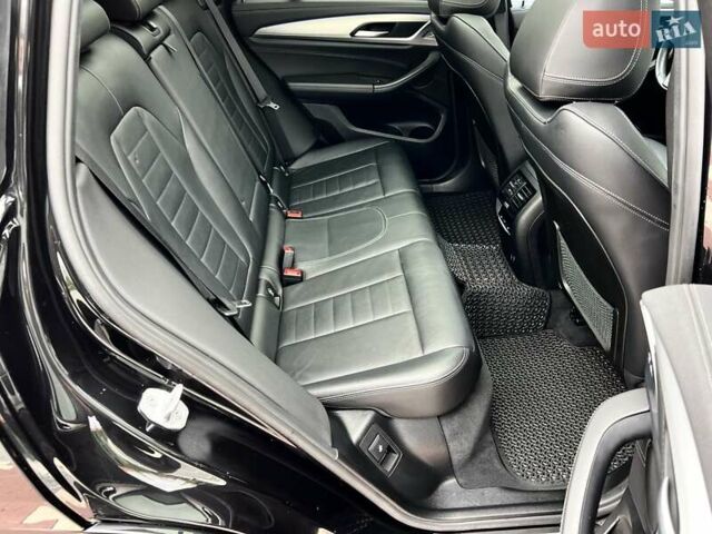 Черный БМВ Х3, объемом двигателя 3 л и пробегом 158 тыс. км за 34500 $, фото 88 на Automoto.ua