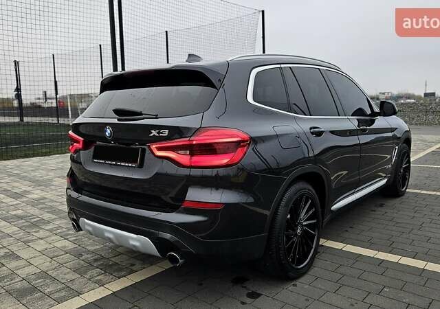 Черный БМВ Х3, объемом двигателя 2 л и пробегом 220 тыс. км за 23499 $, фото 18 на Automoto.ua