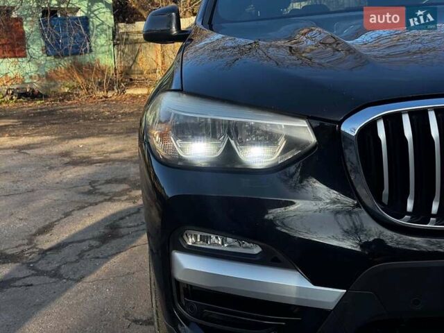 Чорний БМВ Х3, об'ємом двигуна 2 л та пробігом 160 тис. км за 27990 $, фото 7 на Automoto.ua