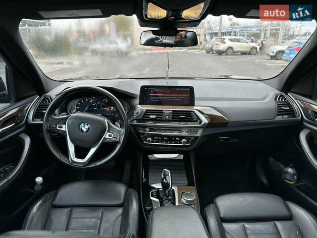 Чорний БМВ Х3, об'ємом двигуна 2 л та пробігом 129 тис. км за 22500 $, фото 14 на Automoto.ua